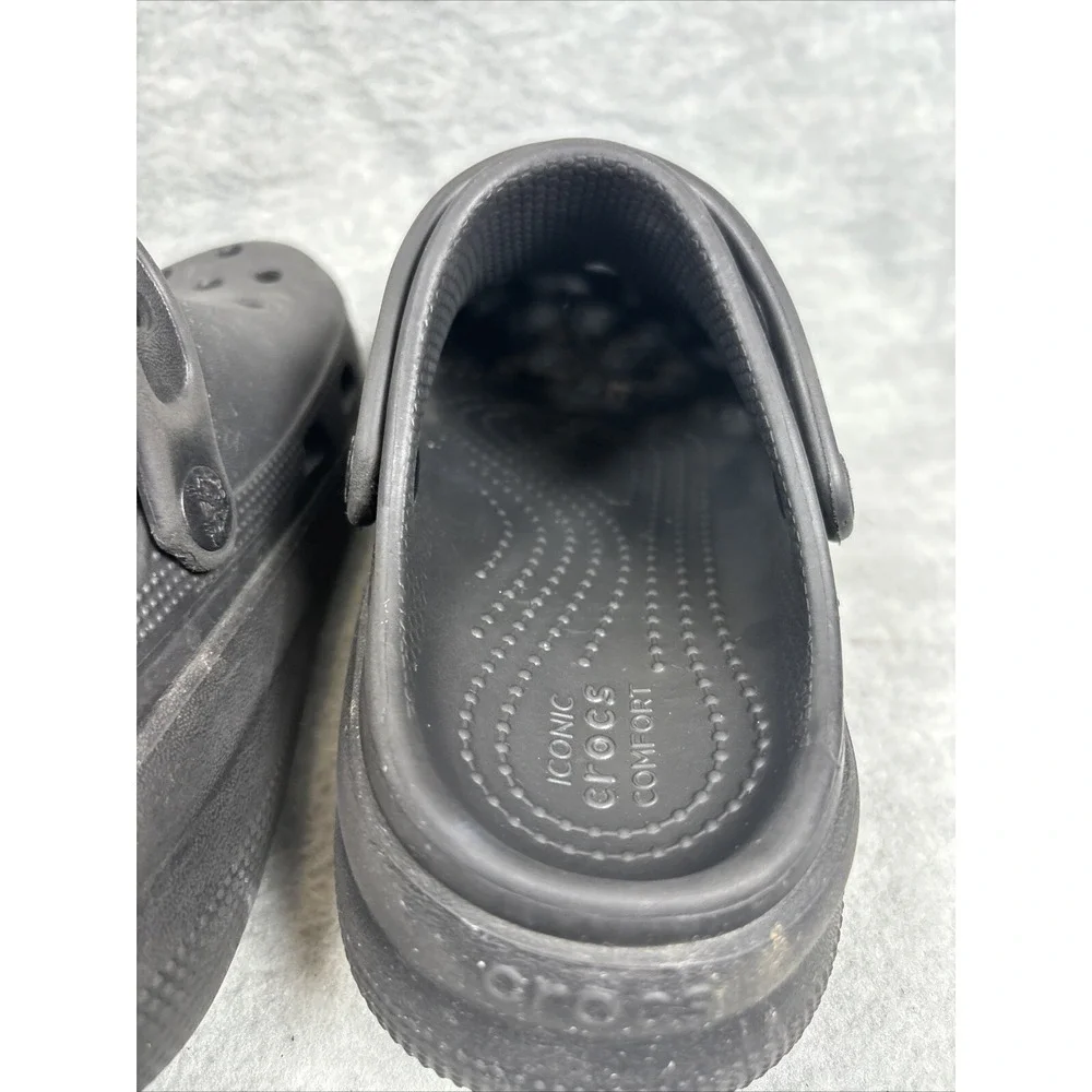 Crocs‎ Mega Crush Clogs Juniors 2 Platform Black Wedge Kids Youth Slip On Iconic